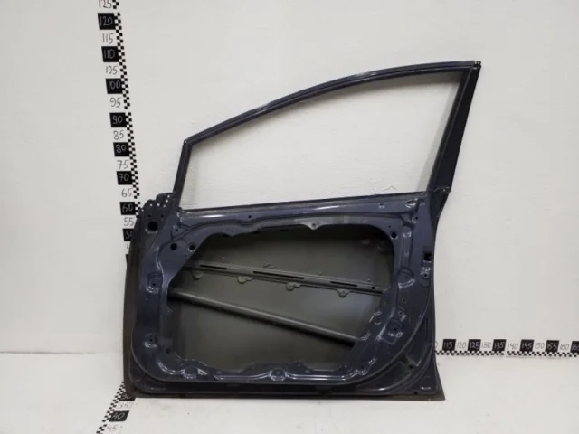 Дверь передняя правая для Kia Ceed 1 ED rest 2010-2012 на фотографиях