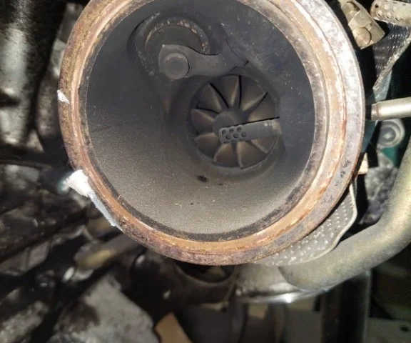 Двигатель для Volvo XC90 II L 2014-2019 на фотографиях