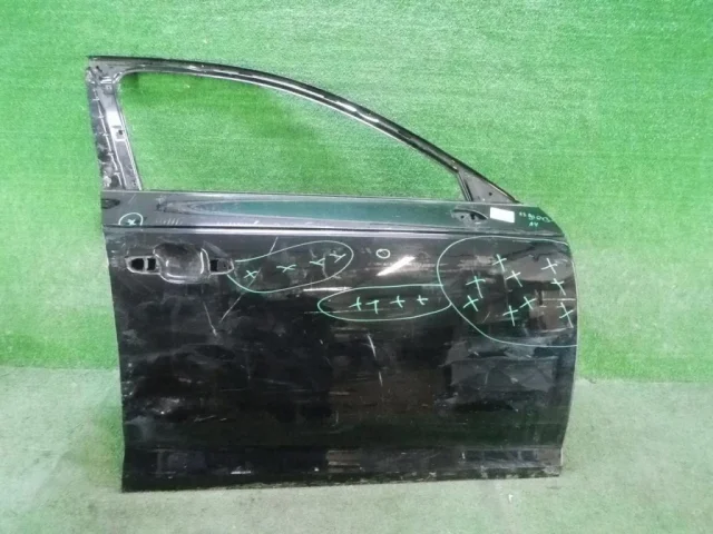 Дверь передняя правая для Audi A4 B9 2015+ на фотографиях