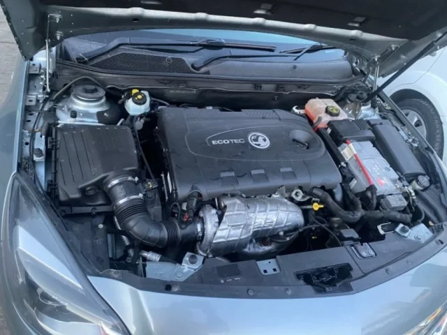 Задний подрамник для Opel Insignia Седан A 2008-2017 на фотографиях