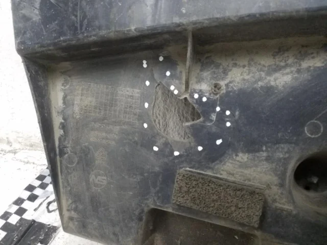 Пластиковая защита двигателя для Nissan Qashqai J11 2013-2019 на фотографиях