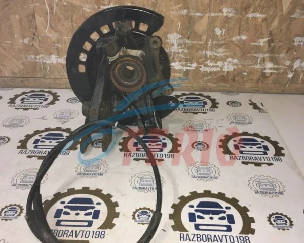 Кулак задний левый для Audi Q7 4M 2015+ на фотографиях