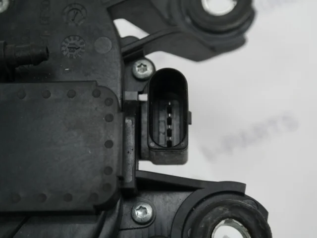 Мотор стеклоочистителя для Audi Q3 8U 2011-2019 на фотографиях