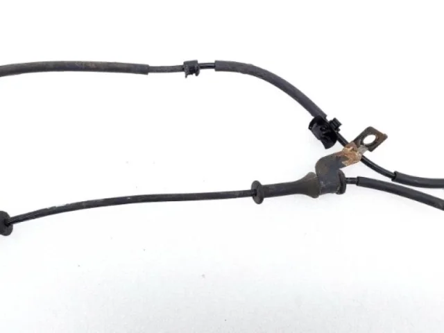 Датчик ABS передний правый для Kia Ceed 2 JD 2012-2016 на фотографиях