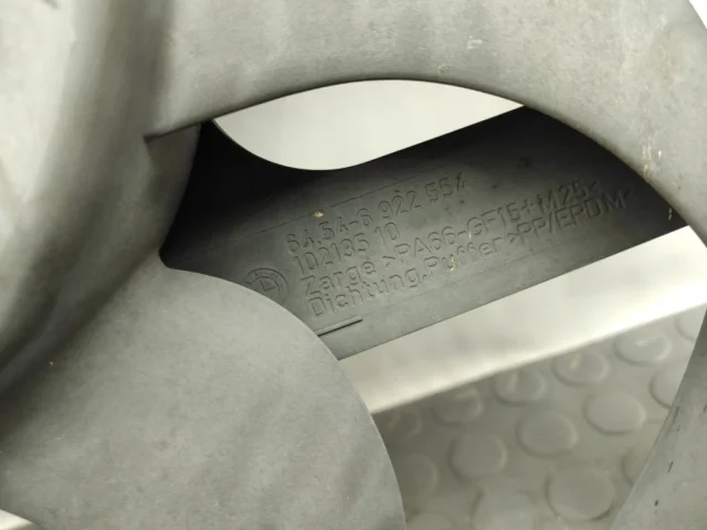 Вентилятор радиатора охлаждения ДВС для BMW 3er Е46 1998-2007 на фотографиях