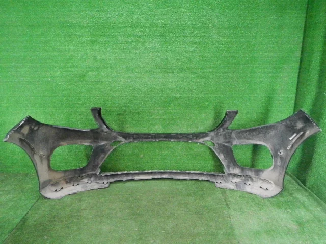 Бампер передний для Mercedes-Benz GLE class W166 2015-2018 на фотографиях