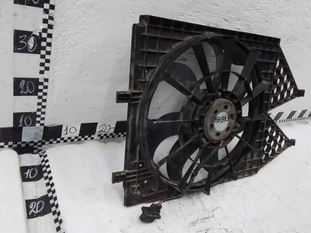 Диффузор вентилятора для Skoda Rapid I NH3 2012-2017 на фотографиях