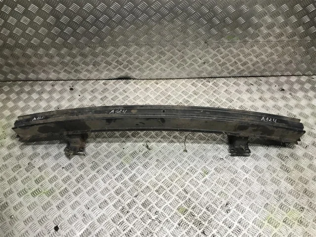 Усилитель бампера передний верхний для Land Rover Discovery L319 2004-2009 на фотографиях