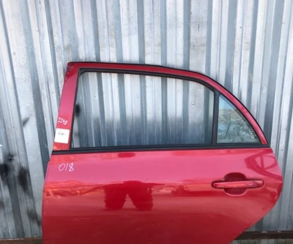 Дверь задняя левая для Toyota Corolla E140/E150 Седан 2006-2013 на фотографиях