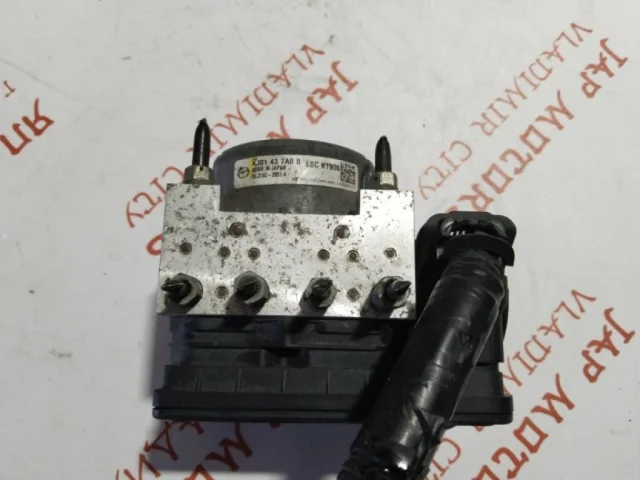 Блок ABS для Mazda CX 5 KE 2011-2017 на фотографиях