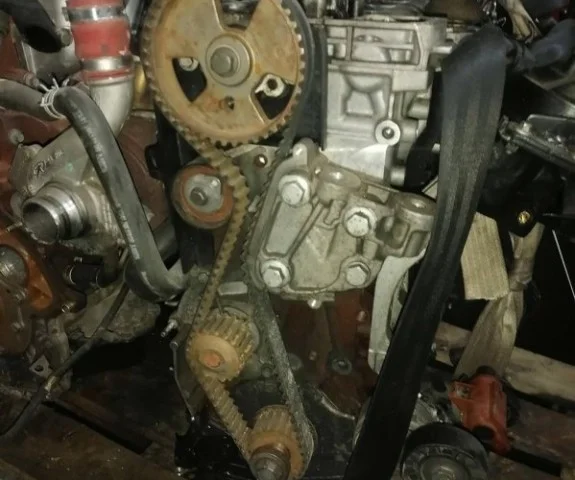 Продажа двигателя D4204T