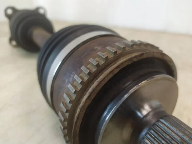 Привод передний правый для Mitsubishi Pajero Sport KH0 rest 2013-2017 на фотографиях