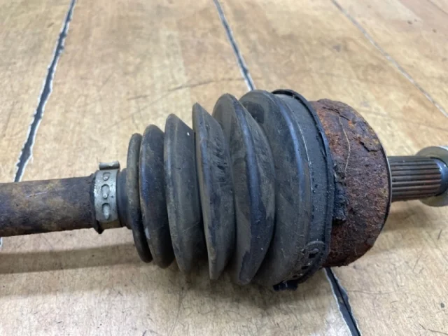 Привод передний правый для Honda Accord 7 2002-2008 на фотографиях