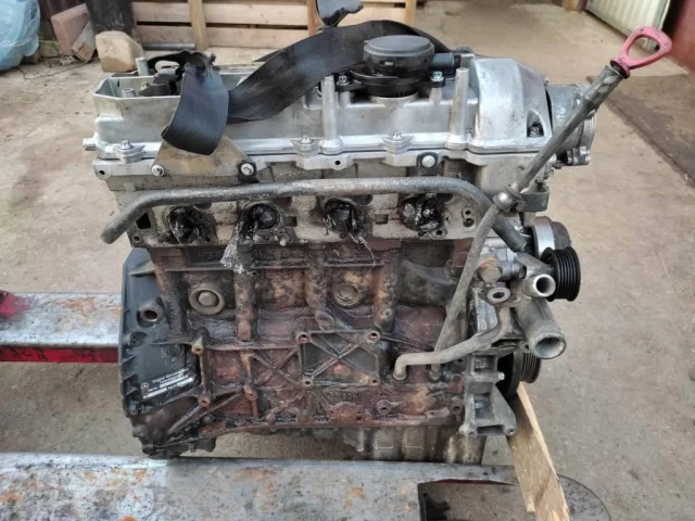 Двигатель для Mercedes-Benz Vito W639 Vito Микроавтобус 2003-2013 на фотографиях