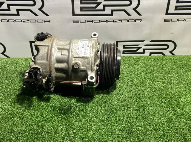 Компрессор кондиционера для Land Rover Range Rover L405 2012-2017 на фотографиях