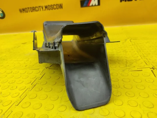 Воздуховод радиатора левый для BMW 3er Е46 1998-2007 на фотографиях