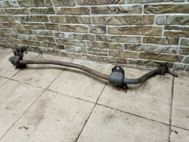 Стабилизатор поперечной устойчивости задний для Jeep Grand Cherokee 4 WK2 rest 2013-2018 на фотографиях