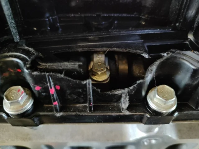 Двигатель без навесного для Ford Kuga CBS rest 2016-2019 на фотографиях