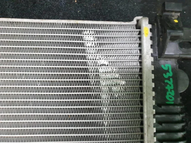 Радиатор охлаждения ДВС для BMW 3er G20 2018+ на фотографиях