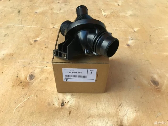 Термостат для BMW 3er F30 2011-2019 на фотографиях