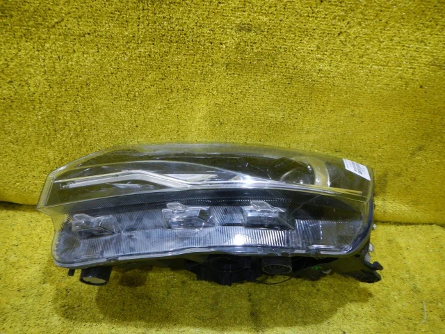 Фара левая для Skoda Rapid I rest NH3 2017-2020 на фотографиях