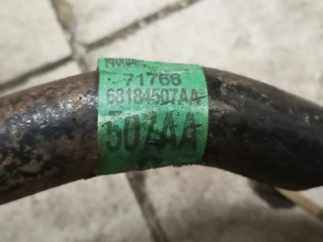 Стабилизатор поперечной устойчивости задний для Jeep Grand Cherokee 4 WK2 rest 2013-2018 на фотографиях