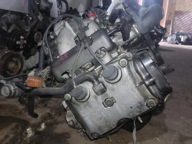 Двигатель без навесного для Subaru Legacy BM/B14 2009-2013 на фотографиях