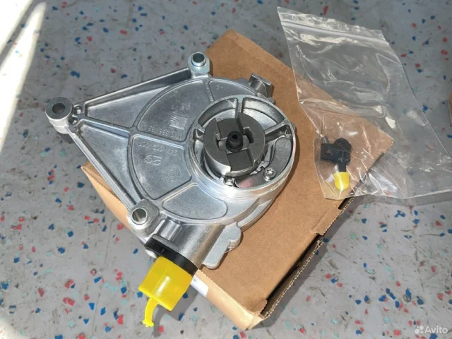 Вакуумный усилитель тормозов для BMW 5er Ф10 2010-2013 на фотографиях