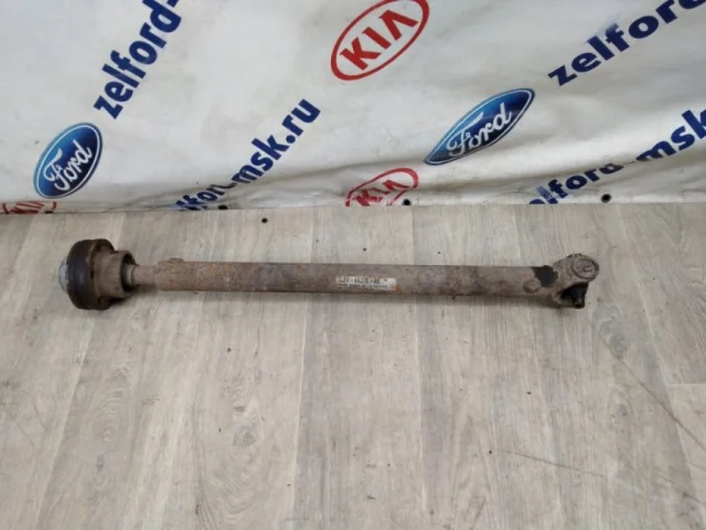 Карданный вал передний для Ford Explorer UN152 2001-2005 на фотографиях