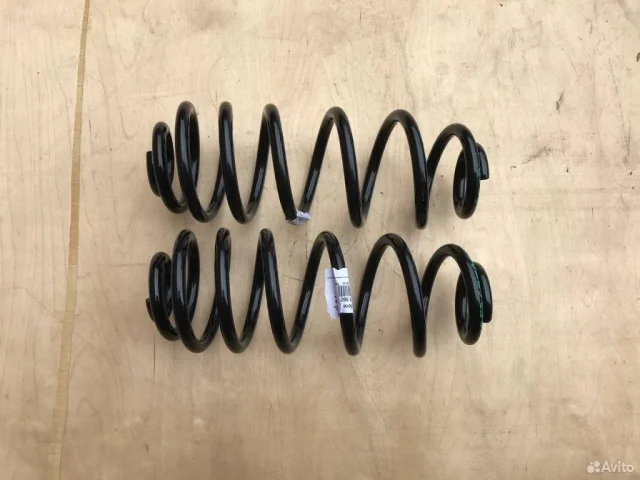Пружина амортизатора задняя для BMW X6 Е71 2007-2012 на фотографиях
