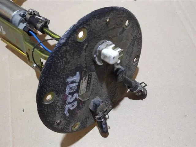 Топливный насос для Suzuki Grand Vitara 2005-2014 на фотографиях