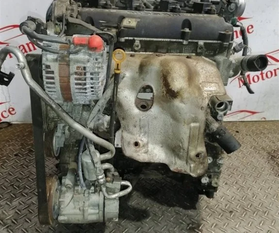 Двигатель для Nissan Primera P12 Хэтчбек 2002-2008 на фотографиях