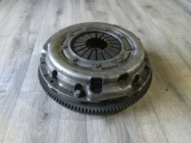 Маховик для Nissan X-Trail T30 RU 2001-2007 на фотографиях