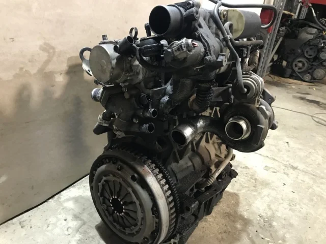 Продажа двигателя F9Q