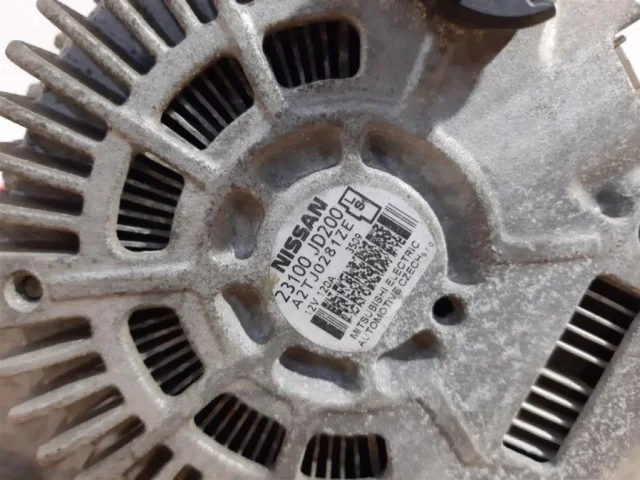 Генератор для Nissan X-Trail T31 RU 2007-2014 на фотографиях