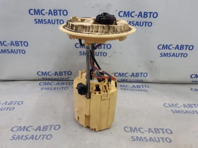 Топливный насос для Mercedes-Benz GL class X164 2006-2012 на фотографиях