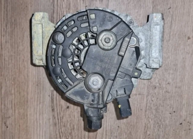 Электроусилитель руля для Opel Astra H Caravan 2004-2014 на фотографиях