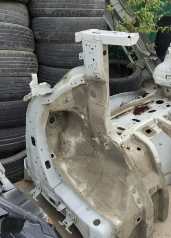 Лонжерон передний правый для Hyundai Solaris 1 рестайлинг 2014-2017 на фотографиях