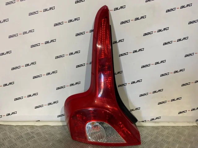 Фонарь левый для Volvo C30 MK 2006-2013 на фотографиях