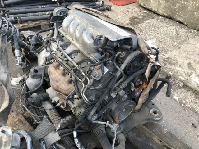 Продажа двигателя B8444S