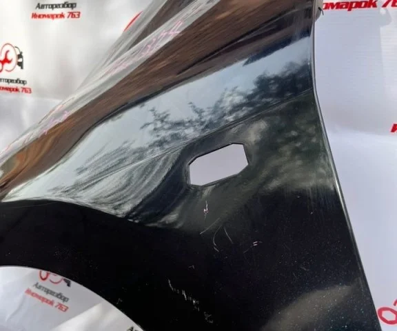 Крылья для Nissan Tiida SC11 Седан 2007-2014 на фотографиях