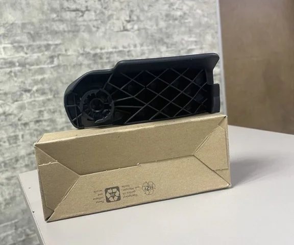 Ручка открывания капота для Audi Q7 4L 2005-2015 на фотографиях