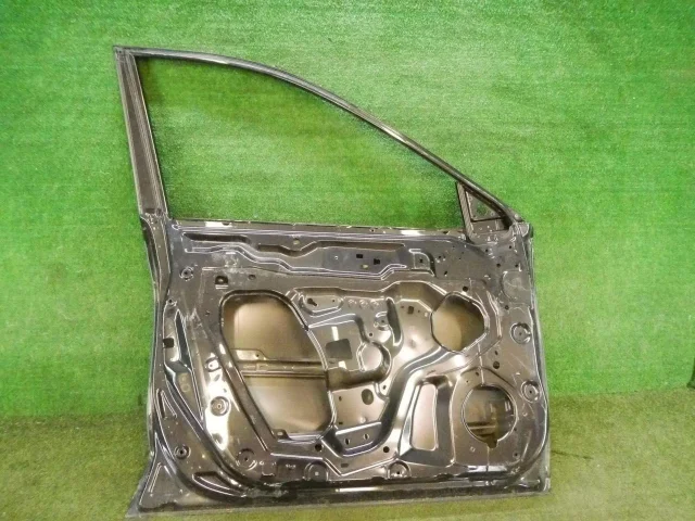 Дверь передняя левая для Nissan X-Trail T32 JDM 2013-2022 на фотографиях