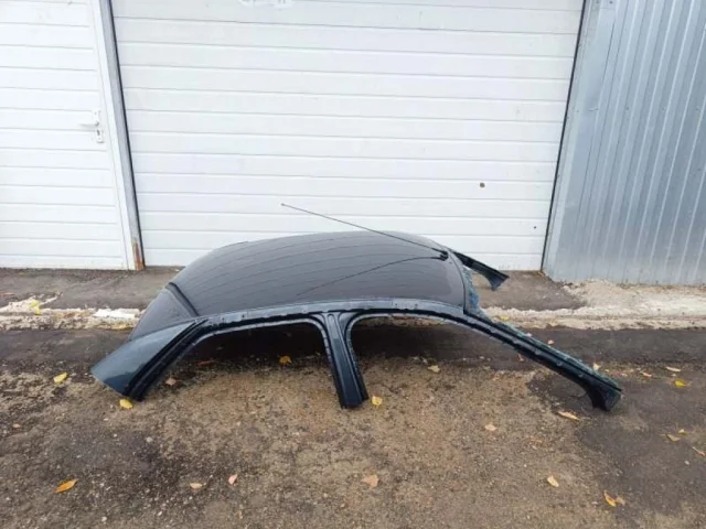 Крыша для Renault Logan 2005-2015 (LS) на фотографиях