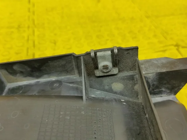 Воздуховод радиатора левый для BMW 3er Е46 1998-2007 на фотографиях