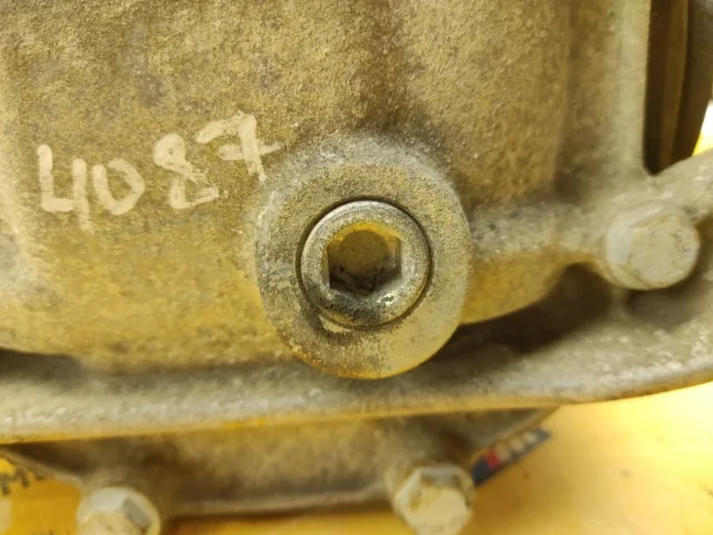 Редуктор заднего моста для Mercedes-Benz Vito W639 Vito Микроавтобус 2003-2013 на фотографиях