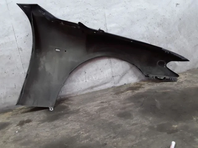 Крылья для BMW 7er Е65 / E66 2001-2008 на фотографиях