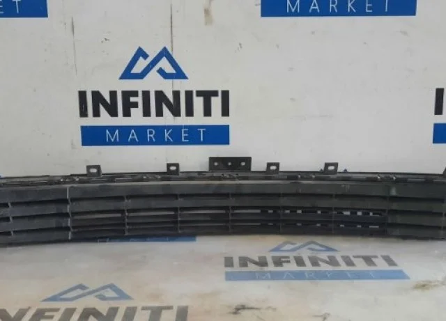 Решетка переднего бампера для Infiniti Q Q50 V37 2013-2021 на фотографиях