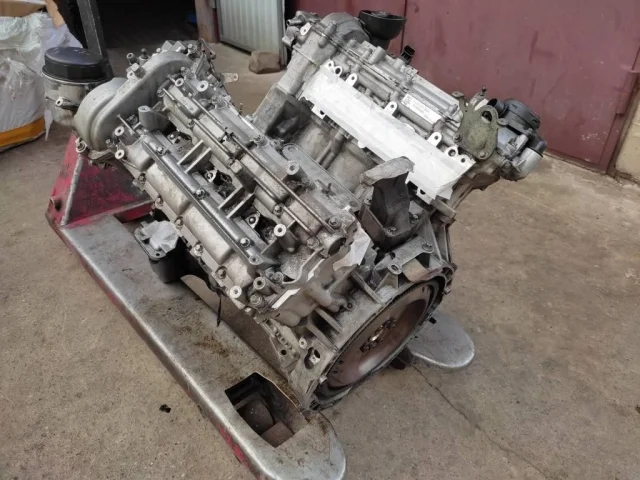 Двигатель без навесного для Mercedes-Benz GL class X164 2006-2012 на фотографиях