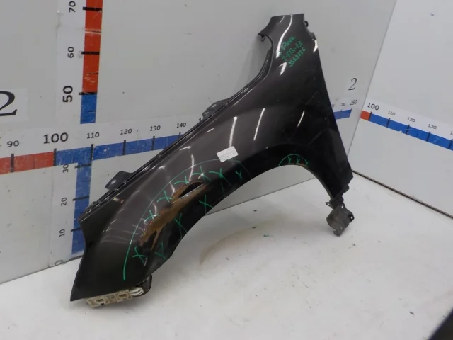 Крыло левое для Suzuki Grand Vitara 2005-2014 на фотографиях